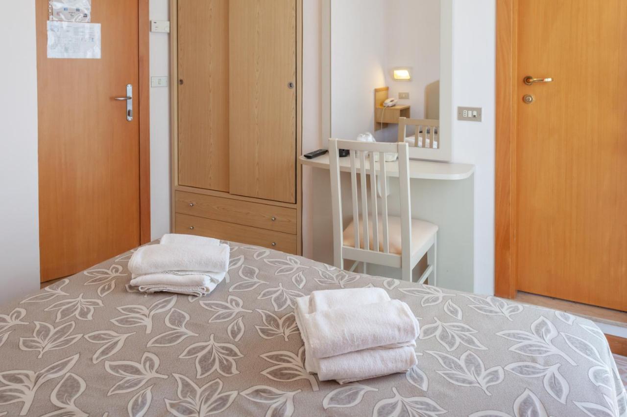 Hotel Bagli Rimini Eksteriør bilde